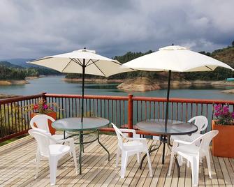 Hotel Pietrasanta - Guatapé - Balcony
