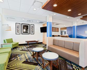 Holiday Inn Express & Suites Niceville - Eglin Area By IHG - Niceville - Lounge