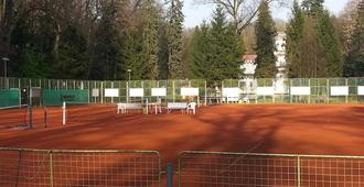 Siesta Rodinný Resort - Pardubice - Pool