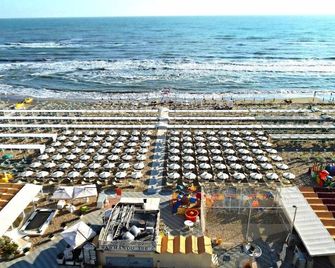 Hotel Daniel's Fronte Mare - Riccione