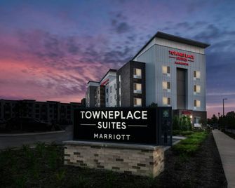 TownePlace Suites by Marriott Milwaukee Oak Creek - Oak Creek - Lounge