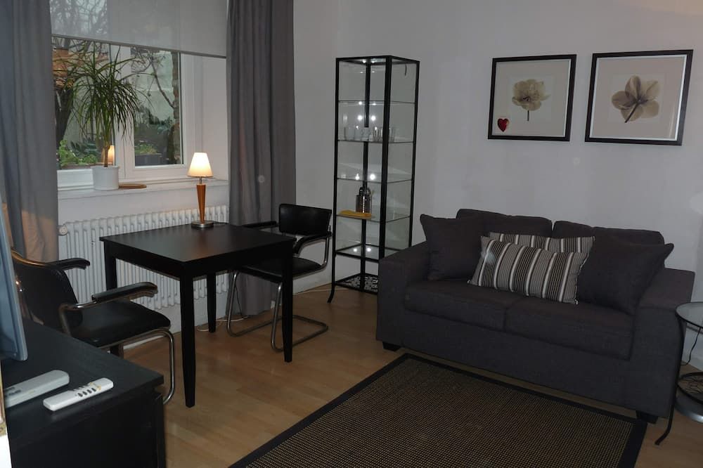 Apartment On Mühlenturm - دوسيلدورف - غرفة معيشة