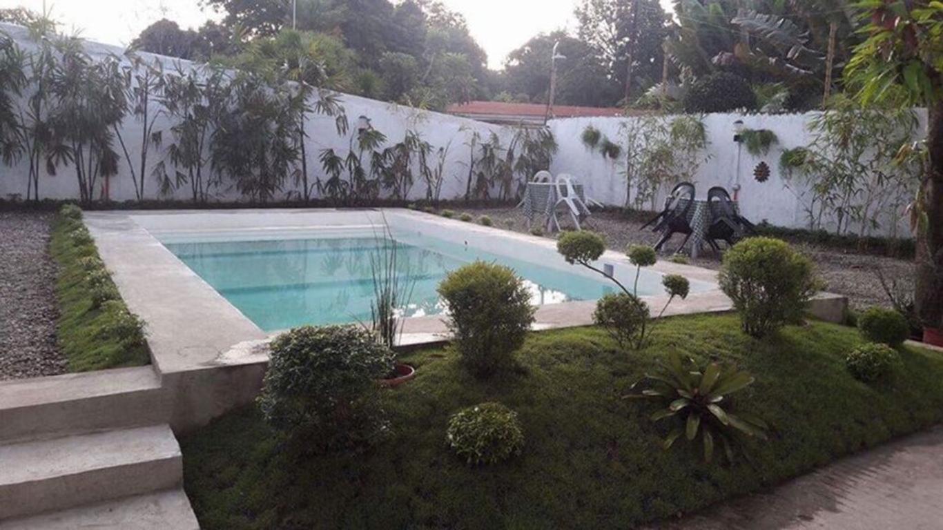 Sola Guesthouse