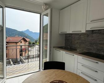 Sormano 2 - The V Collection Apartment - Sormano - Cocina