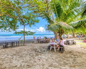 Atlantida Lodge - Cahuita - Praia