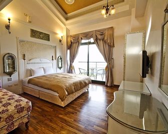 Yun Wu B&b - Ren-ai Township - Soverom