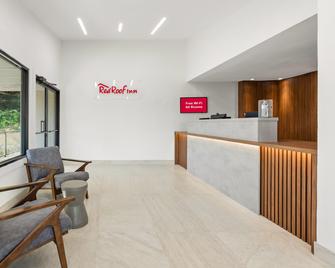 Red Roof Inn Wytheville - Wytheville - Reception