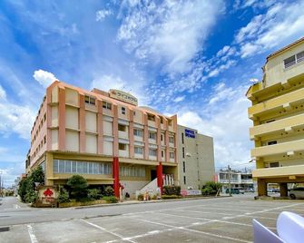 Deigo Hotel - Okinawa - Gebäude