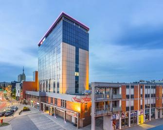 Hotel Dal Kielce - Kielce - Building