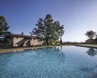 B&B - Podere Monti - Montepulciano - Havuz