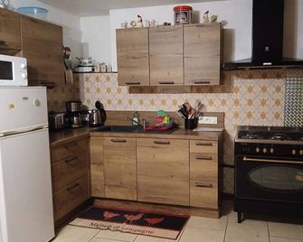 Old farmhouse - Chatelblanc - Cocina
