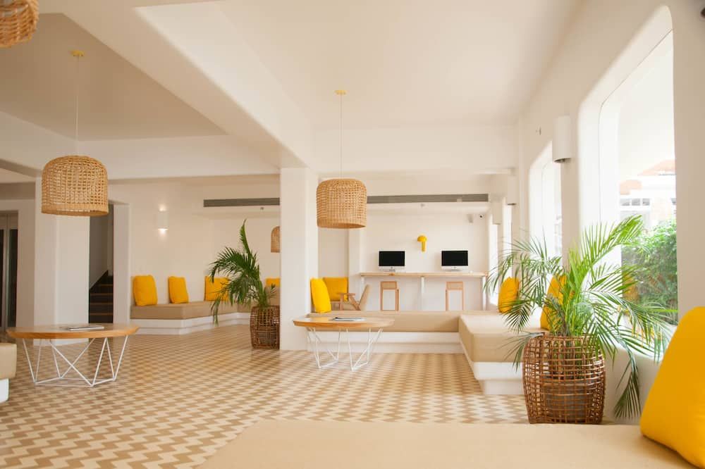 BloomSuites l Calangute - Calangute - Lobby