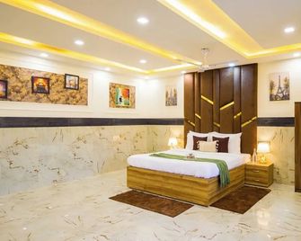 Elivaas Ivory Estate Pet-Friendly Farm - Ballabgarh