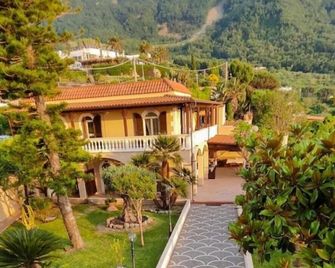 Villa Antonietta Ischia - Lacco Ameno