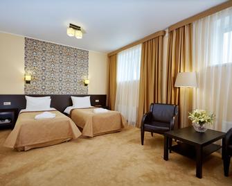 كالوجا بلازا - كالوغا - غرفة نوم