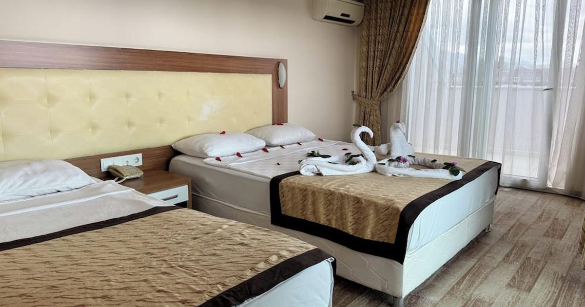 mitos app. & hotel