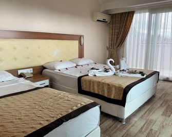 Mitos App & Hotel - אלניה - חדר שינה