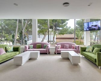 Aparthotel Green Garden - Cala Ratjada - Σαλόνι