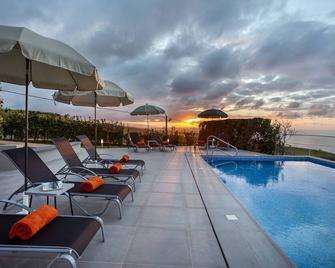 Tradicampo Eco Country Houses - Nordeste - Piscina