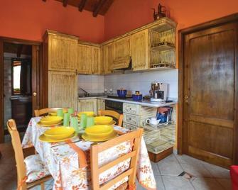 3 bedroom accommodation in Sant'Alfio - Sant'Alfio - Cocina