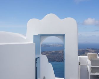 Dreams Luxury Suites - Imerovigli - Balcony