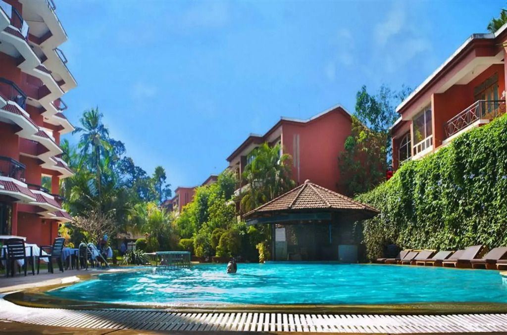 The Baga Marina Beach Resort & Hotel - קלנגוטה - בריכה
