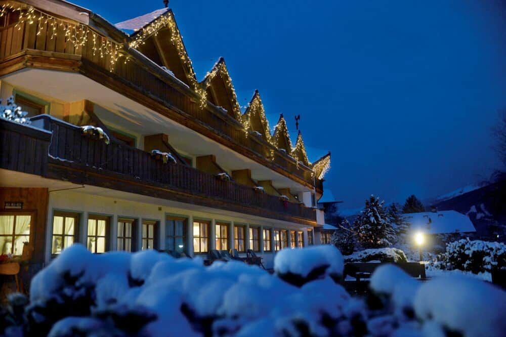 Park Hotel Bellacosta - קאבאלסה - בניין