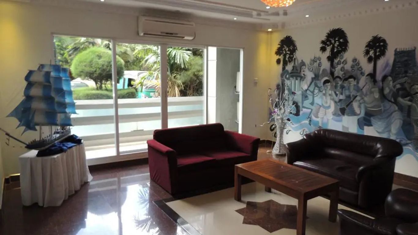 Tilko Jaffna City Hotel