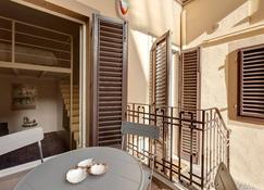 Central Berchet with Terrace and Private Entrance - Florence - Balcon