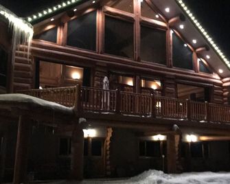 Spirit Lodge at Silverstar - Vernon - Building