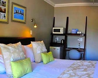 Christie's Inn - Tzaneen - Schlafzimmer