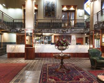 Misty Hills Country Hotel, Conference Centre & Spa - Johannesburg - Lobby