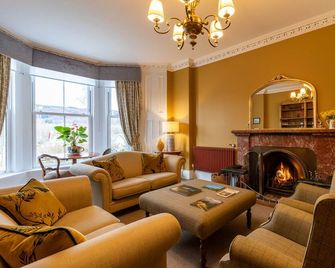 Craigroyston House & Lodge - Pitlochry - Huiskamer