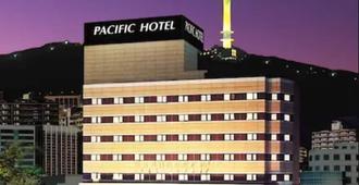 Pacific Hotel - Seoul - Building