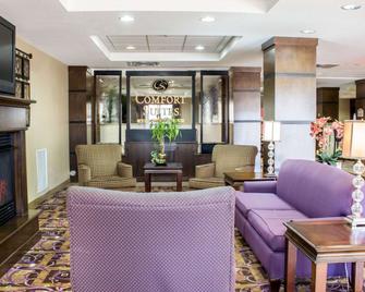 Comfort Suites Sanford - Sanford - Lobby