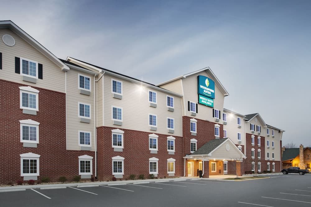 Woodspring Suites Fredericksburg thumbnail 3