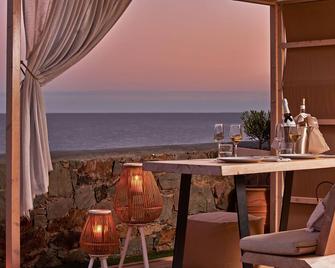Volcano Luxury Suites Milos - Adults Only - Paleochori - Balkon