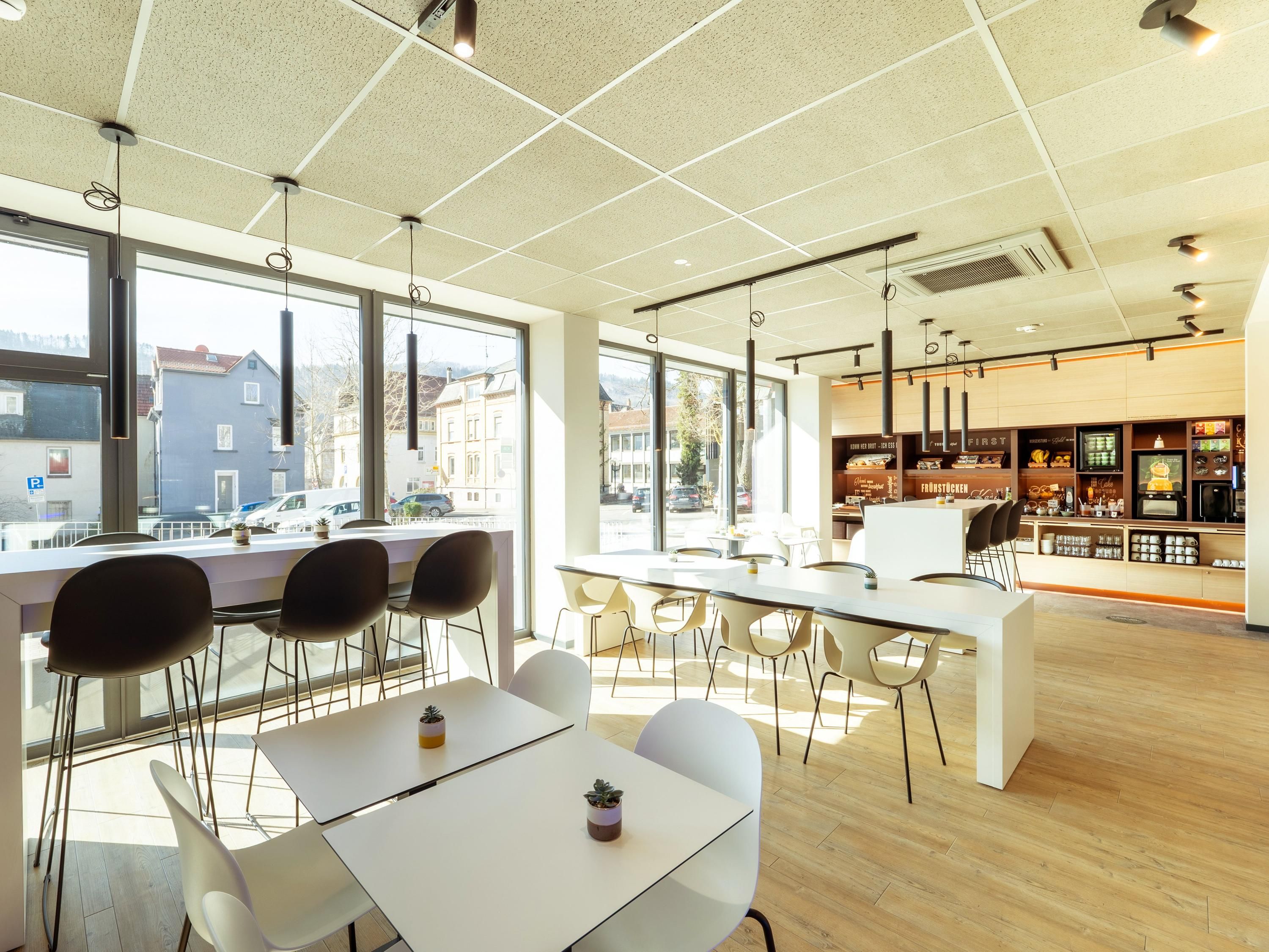 B&b Hotel Albstadt-hbf - Albstadt - Restaurace