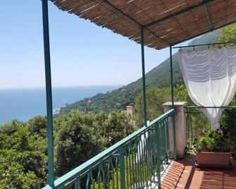 Vrbo Property - San Felice Circeo - Балкон