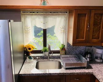 Casa Moderna, Segura Privada En San Marcos Laundry, Wifi, Ac - San Salvador - Kitchen