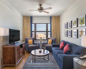 Wyndham Skyline Tower - Atlantic City - Living room