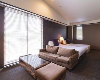 Shonan Ova - Yokosuka - Habitación