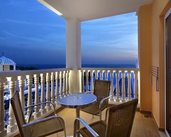 Litore Resort Hotel & Spa - Okurcalar - Balcony