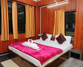 Sea Pearl Homestay - Port Blair - Bedroom