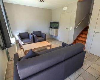 Maisons de Vacances Azur en Ardenne - Durbuy - Sala de estar