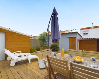 15 min by foot from the beach, house for 6 - Les Sables - Balcon