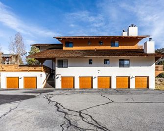 June Lake Interlaken 36 Elegance, Forever Views - June Lake - Edificio