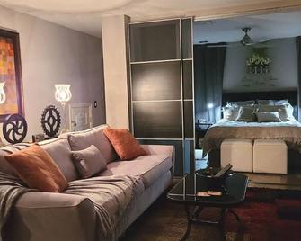 (Long-Term Only) Relaxing & cozy Lake Lanier Retreat - Private Entry - Buford - Schlafzimmer