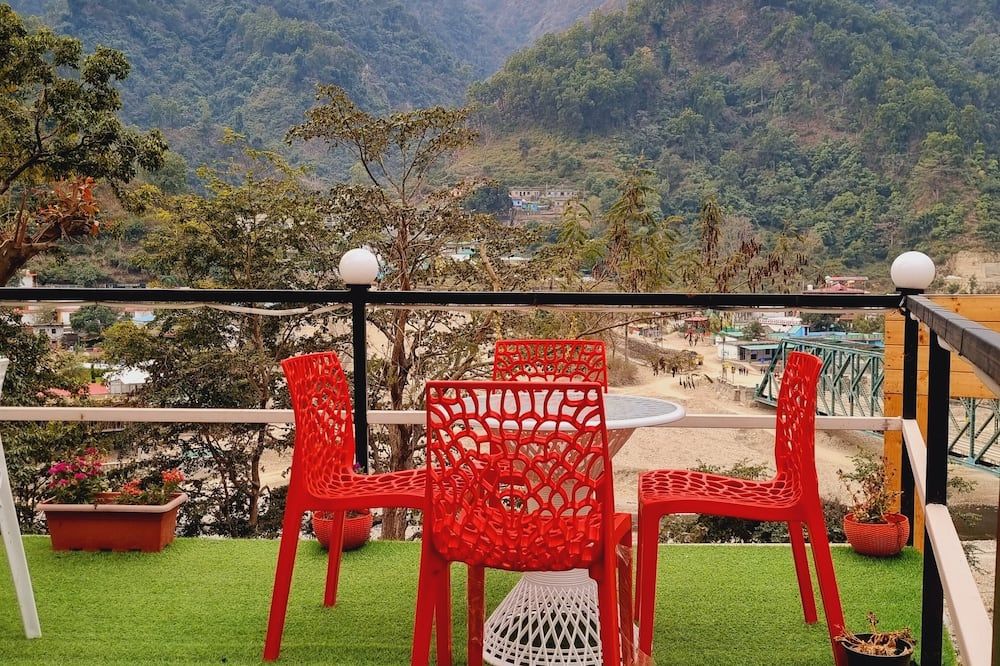 The Seven Hills Resort - Rishikesh - Balcón