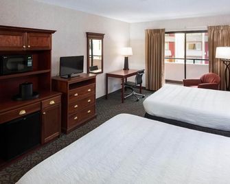 Grand Hotel - Minot - Habitación